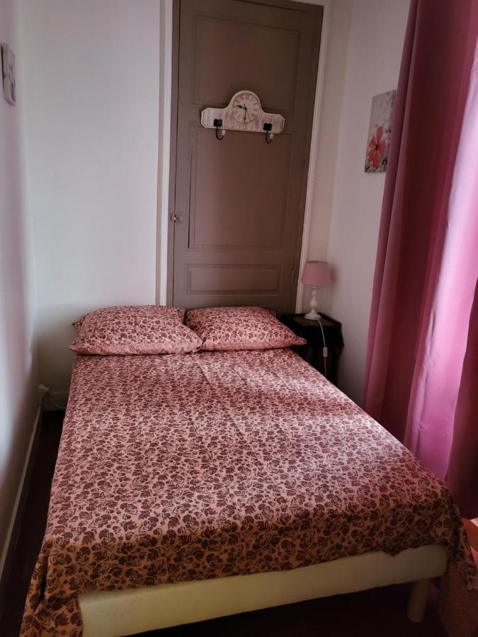 La Maison Du Perrin Greez-sur-Roc 外观 照片
